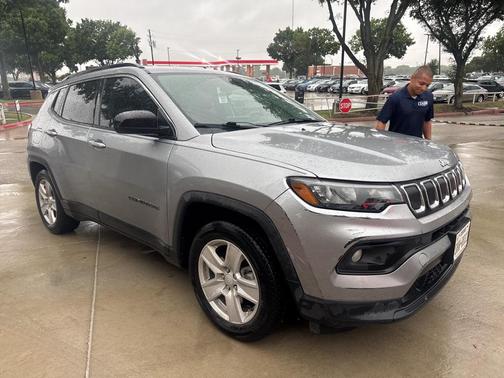 2022 Jeep Compass Latitude