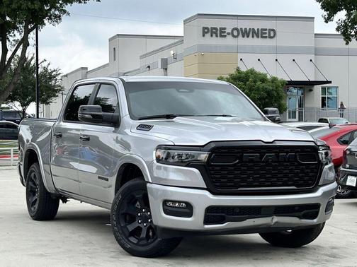Billet Silver Metallic Clearcoat 2025 RAM 1500 Big Horn/Lone Star