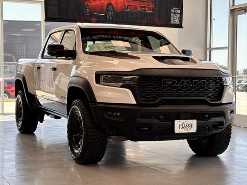 2025 RAM 1500 RHO Crew Cab 4x4 5'7' Box