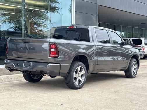 Granite Crystal Metallic Clearcoat 2026 RAM 1500 Express