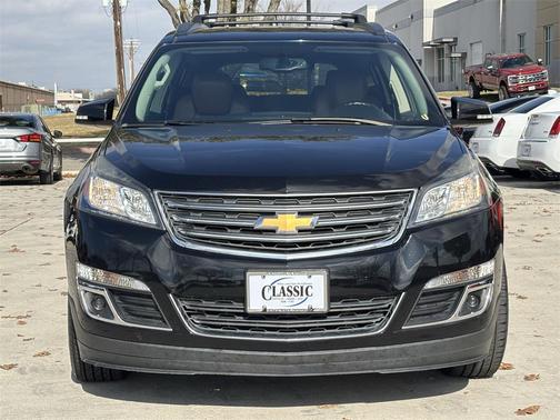 2017 Chevrolet Traverse 2LT