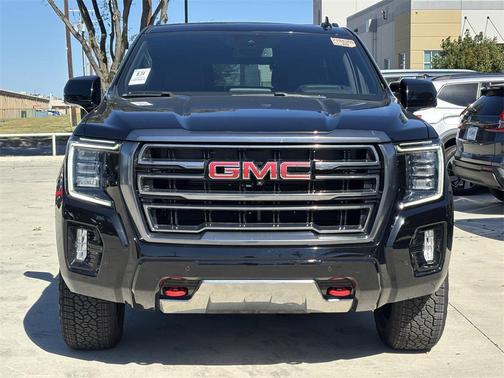 2023 GMC Yukon 4WD AT4