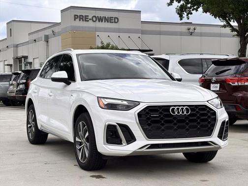 2023 Audi Q5 45 S line Premium Plus