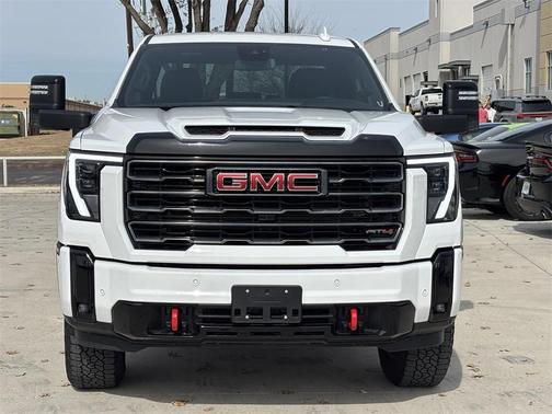 2025 GMC Sierra 2500 AT4