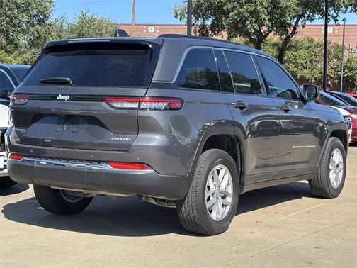 2024 Jeep Grand Cherokee Laredo
