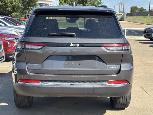 2024 Jeep Grand Cherokee Laredo