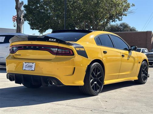 2017 Dodge Charger R/T