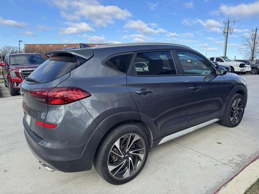 2019 Hyundai TUCSON Sport