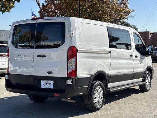 2024 Ford Transit-250 Base