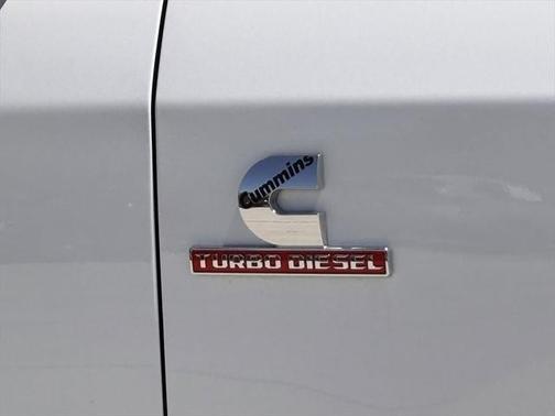 2023 RAM 2500 Laramie Crew Cab 4x4 6'4' Box
