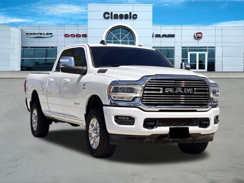 2023 RAM 2500 Laramie Crew Cab 4x4 6'4' Box