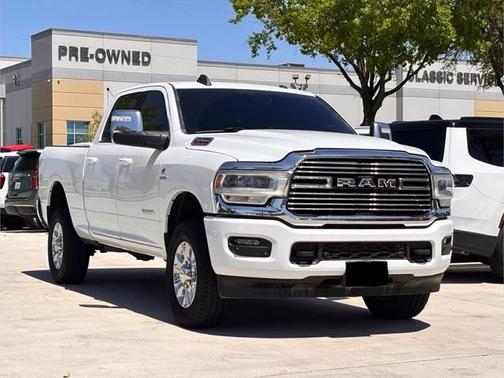 2023 RAM 2500 Laramie Crew Cab 4x4 6'4' Box