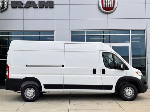 2025 RAM ProMaster 2500 Tradesman