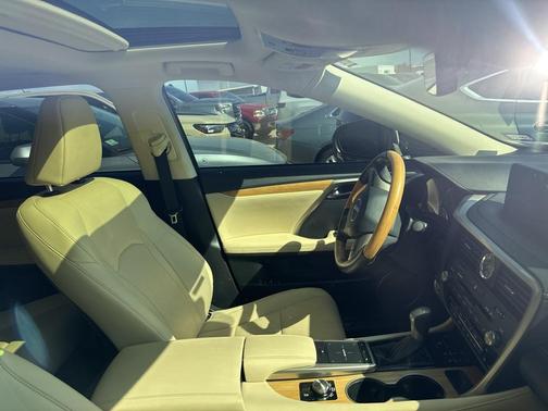 2022 Lexus RX 350L Base