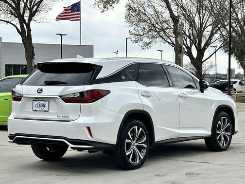 2022 Lexus RX 350L Base