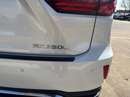 2022 Lexus RX 350L Base