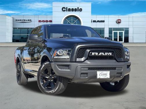 2024 RAM 1500 Classic Warlock Crew Cab 4x4 5'7' Box