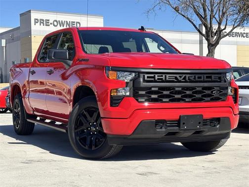 2025 Chevrolet Silverado 1500 Custom