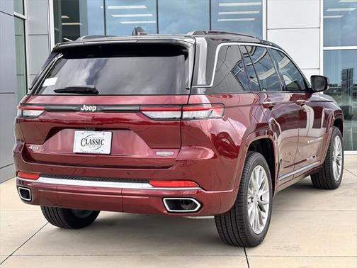 2025 Jeep Grand Cherokee Summit