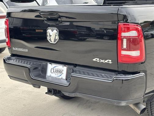 2024 RAM 2500 Laramie Crew Cab 4x4 6'4' Box