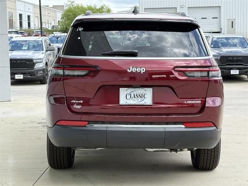 2025 Jeep Grand Cherokee L Laredo