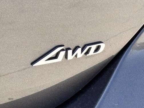 2023 Genesis G70 2.0T AWD
