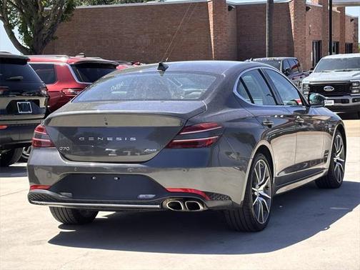 2023 Genesis G70 2.0T AWD