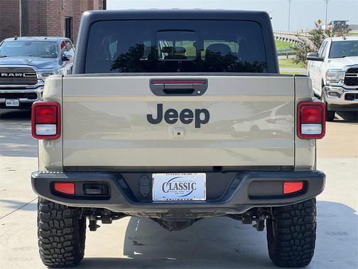 2022 Jeep Gladiator Willys 4x4