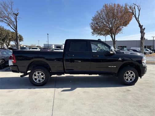 2024 RAM 2500 Laramie Crew Cab 4x4 6'4' Box