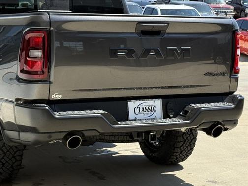 2025 RAM 1500 Warlock Crew Cab 4x4 5'7' Box