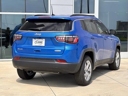 2025 Jeep Compass Latitude