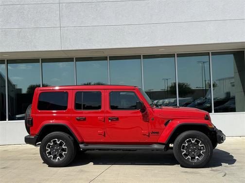 2025 Jeep Wrangler 4-Door Sahara 4x4