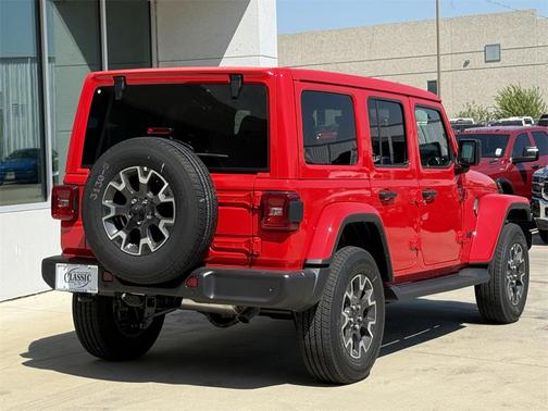 2025 Jeep Wrangler 4-Door Sahara 4x4