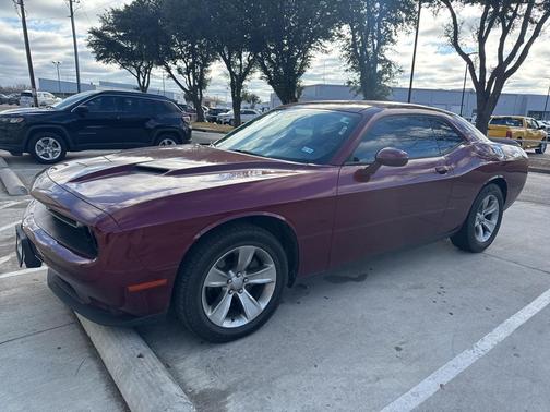 2020 Dodge Challenger SXT