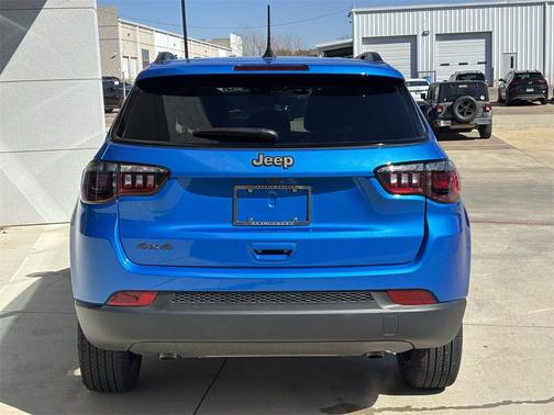 2026 Jeep Compass Latitude