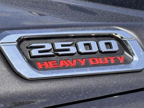2024 RAM 2500 Laramie Crew Cab 4x4 6'4' Box