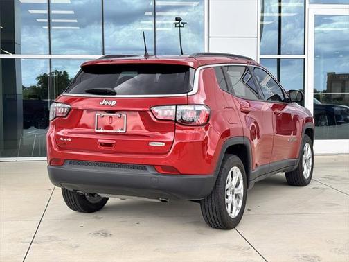 2025 Jeep Compass Latitude