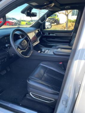 2024 Jeep Grand Wagoneer Series II 4x4