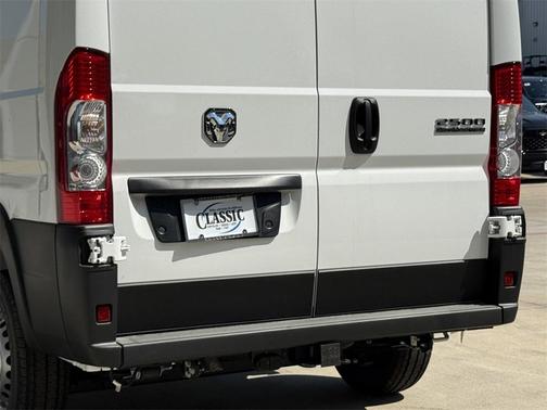2025 RAM ProMaster 2500 Tradesman