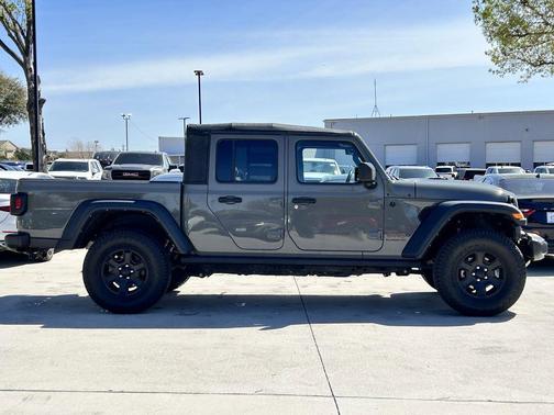 2022 Jeep Gladiator Mojave 4x4