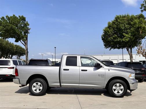 2024 RAM 1500 Classic SLT