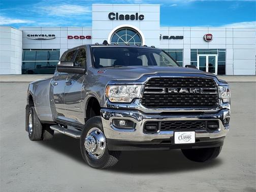 2022 RAM 3500 Lone Star Mega Cab 4x4 6'4' Box