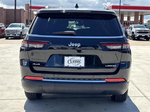 2025 Jeep Grand Cherokee L Laredo