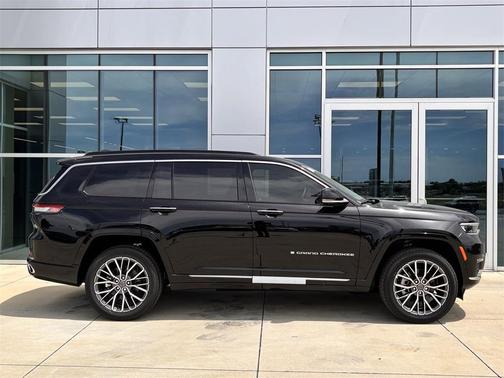 2025 Jeep Grand Cherokee L Summit