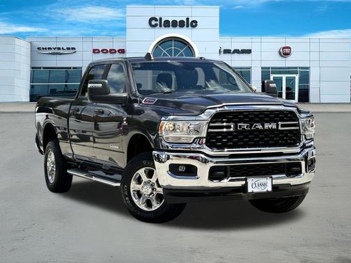 Granite Crystal Metallic Clearcoat 2024 RAM 2500 Big Horn Crew Cab 4x4 6'4' Box