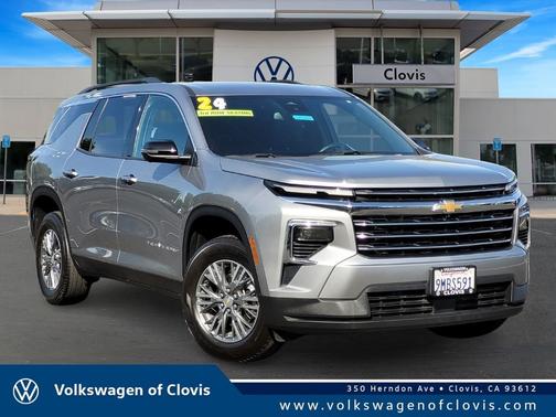 Gray 2024 Chevrolet Traverse LT