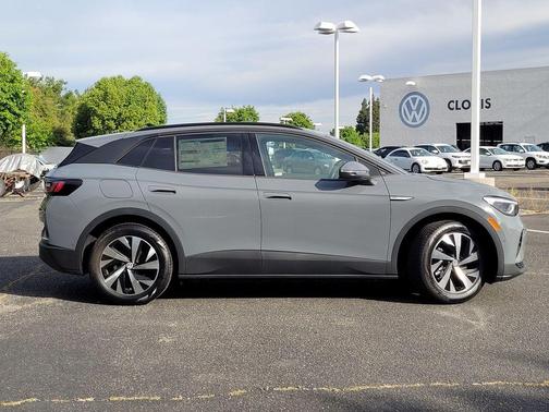 Pure Gray 2026 Volkswagen ID.4 Pro