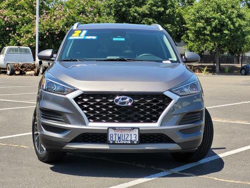 Gray 2021 Hyundai TUCSON SEL