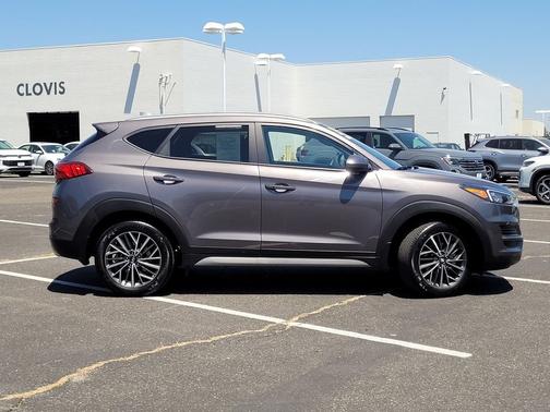Gray 2021 Hyundai TUCSON SEL