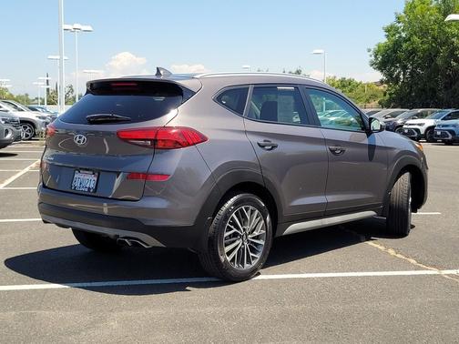 Gray 2021 Hyundai TUCSON SEL